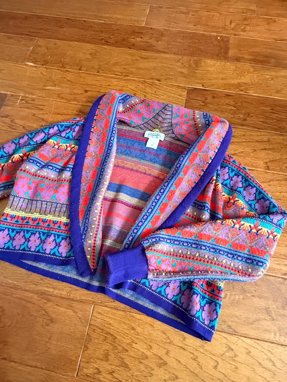 Vintage Bloomingdale's 100% Wool Shawl-Collar Crop Cardigan - Picture 3 of 8